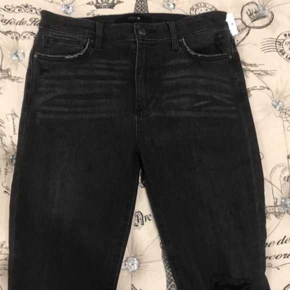 Joe's Charlie High Waisted Fray Ankle Hem Jeans - Picture 4 of 8